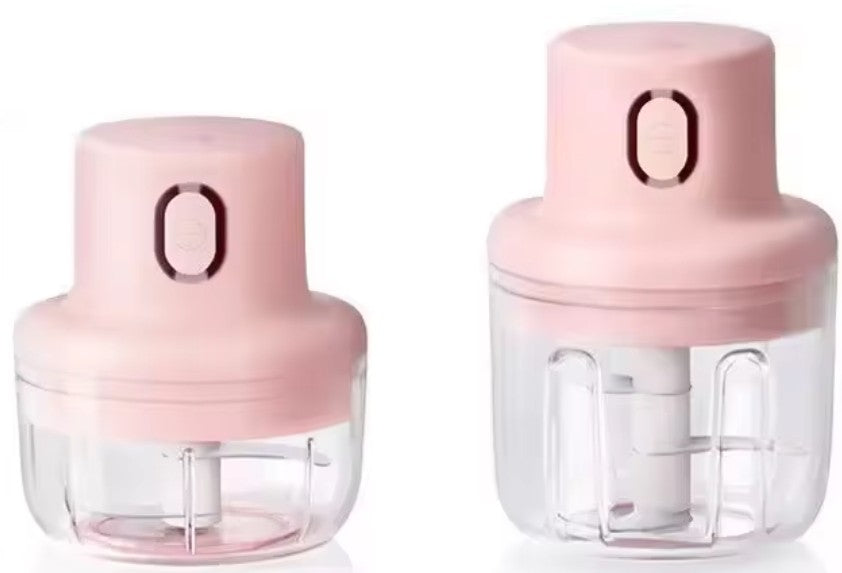 Présentation du duo de mini hachoirs rose pâle sur fond blanc