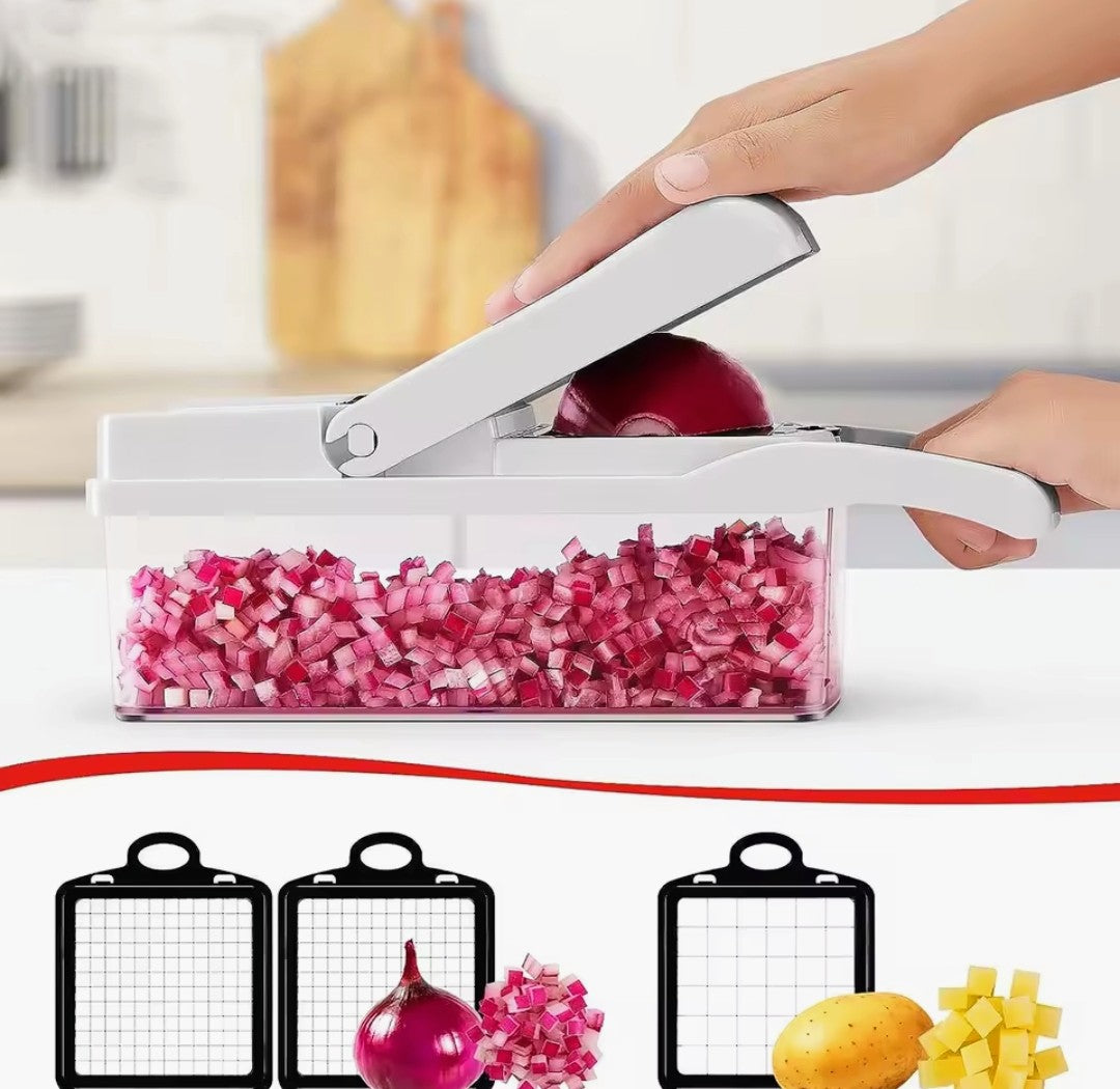 Coupe légumes multifonctions RapidCut montrant les découpes diverses de cubes ou frites selon la grandeur des lames