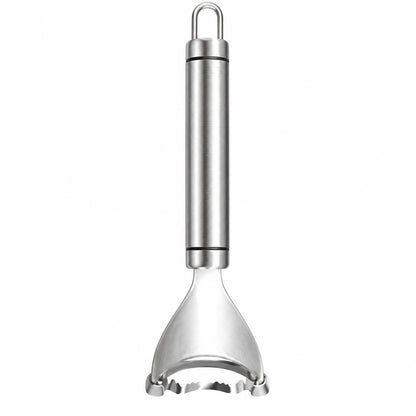 Éplucheur à légumes en inox, pour les épis de maïs sur fond blanc.