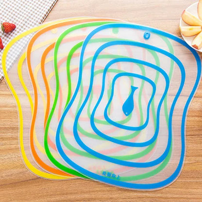 Lot de 4 couleurs et icônes sur planches à découper flexibles  en plastique souple